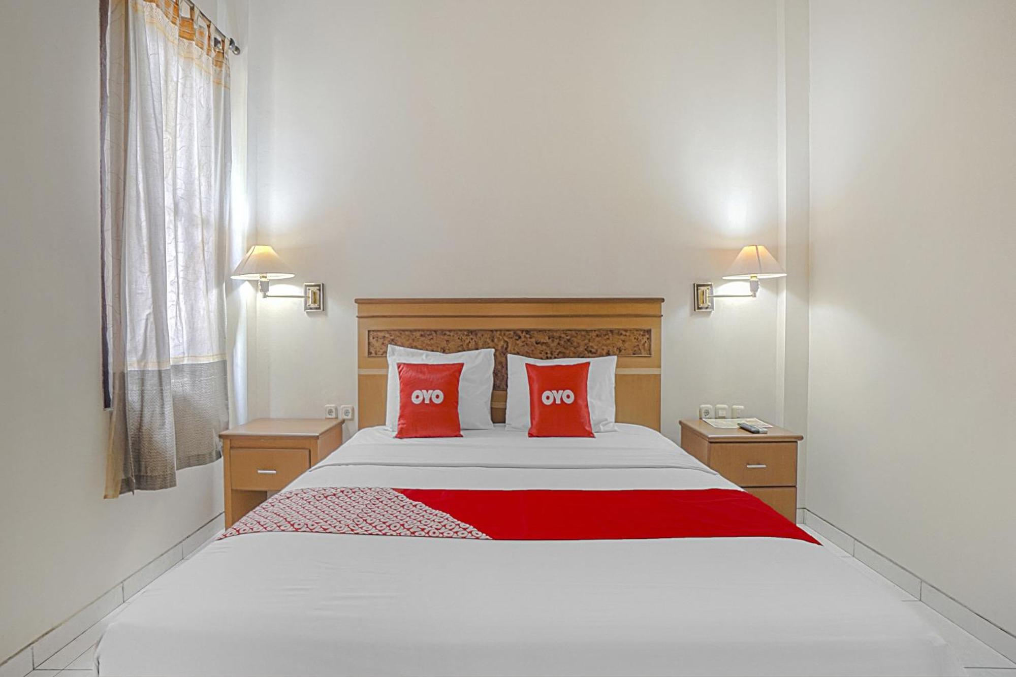Oyo Life 90589 Palem Garden Hotel Tulungagung Exteriör bild